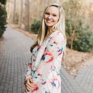 Meet your Posher, Caroline